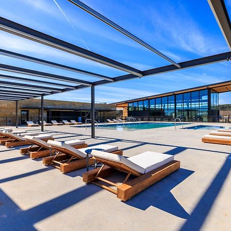 Skye Texas Hill Country Resort Hilltop Exterior foto